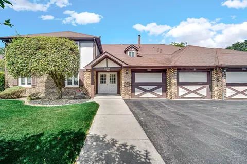 15718 Orlan Brook Dr #199, Orland Park, IL 60462