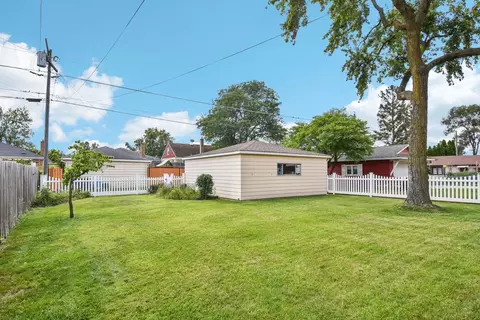 9109 Bartlett Ave, Brookfield, IL 60513 photo 31