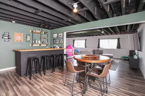 Dining - 5 Fedor Cir, Bloomington, IL 61705 photo 3 of 3