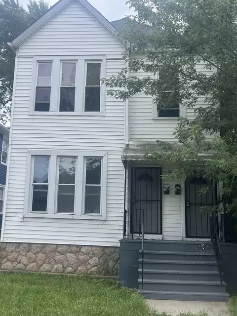 33 E 100th St, Chicago, IL 60628