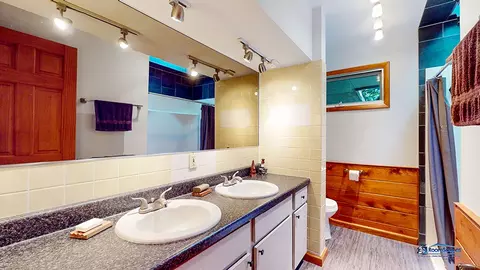 300 Kohl Ave, Spring Grove, IL 60081 photo 11
