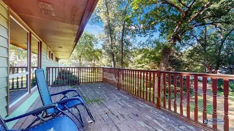300 Kohl Ave, Spring Grove, IL 60081 photo 9