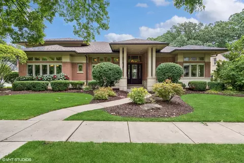 845 N Stone Ave, La Grange Park, IL 60526