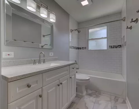 1030 Poplar Ln, Bartlett, IL 60103 photo 16