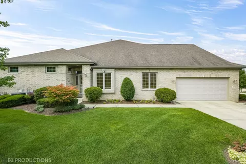 21760 Humber Bridge Dr, Mokena, IL 60448