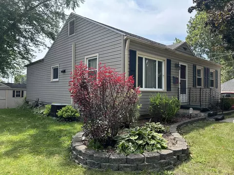 1707 E 5th St, Sterling, IL 61081 photo 2