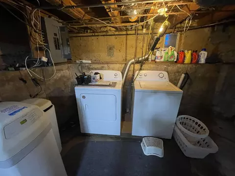 Other - 1233 S Union St, Aurora, IL 60505 photo 2 of 4