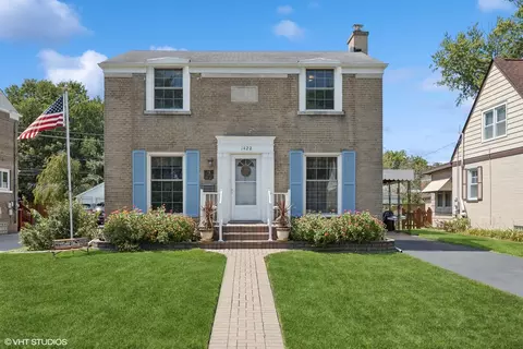 1422 Manchester Ave, Westchester, IL 60154