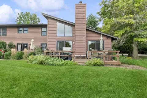 Exterior - 3324 Alethea Dr, Algonquin, IL 60102 photo 2 of 4