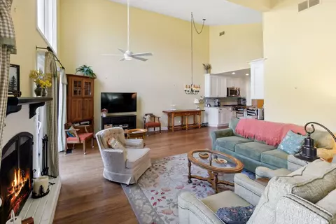 Living - 3324 Alethea Dr, Algonquin, IL 60102 photo 3 of 3