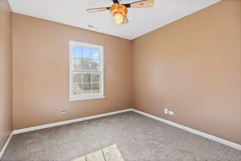345 Shadow Hill Dr, Elgin, IL 60124 photo 23