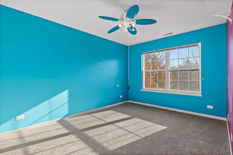 345 Shadow Hill Dr, Elgin, IL 60124 photo 25