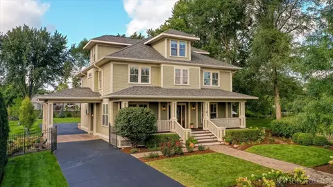 1605 South St, Geneva, IL 60134