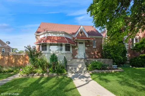 3322 N Plainfield Ave, Chicago, IL 60634
