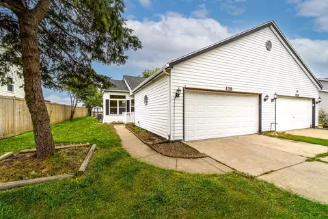 420 Joren Trl, Antioch, IL 60002