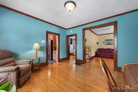 640 N Grove Ave, Elgin, IL 60120 photo 6