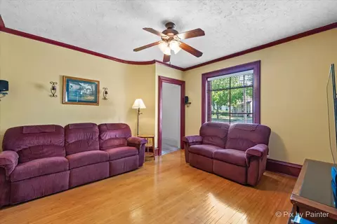 640 N Grove Ave, Elgin, IL 60120 photo 7