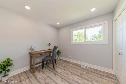 Other - 1476 Dennison Rd, Hoffman Estates, IL 60169 photo 3 of 5