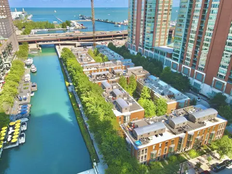 414 E North Water St, Chicago, IL 60611