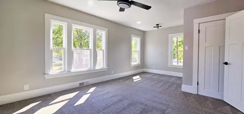 Bedroom - 733 S Myrtle Ave, Kankakee, IL 60901 photo 1 of 3