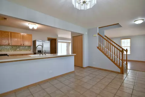 940 Symphony Dr, Aurora, IL 60504 photo 18