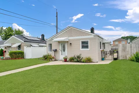 6508 W 60th Pl, Chicago, IL 60638