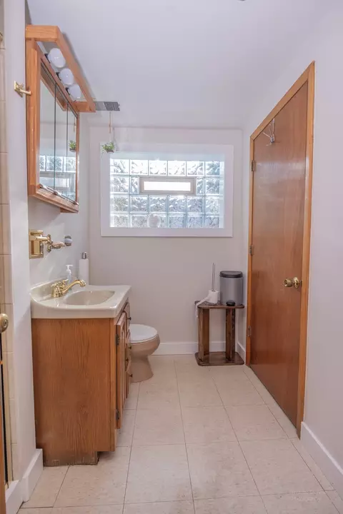 64 E 98th Pl, Chicago, IL 60628 photo 6