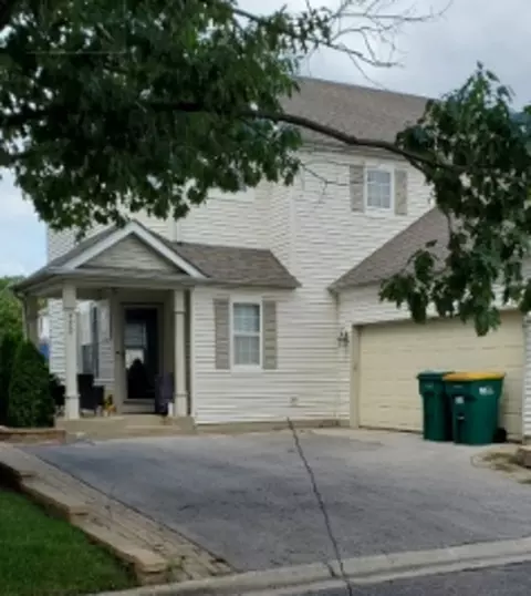 132 Calendula Ct, Romeoville, IL 60446