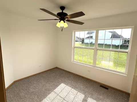 Bedroom - 346 Sunset Blvd, Beecher, IL 60401 photo 1 of 2