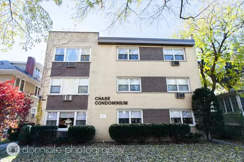 1527 W Chase Ave #3B, Chicago, IL 60626