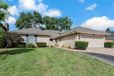 1604 N Hickory Ave, Arlington Heights, IL 60004