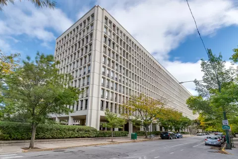 1400 E 55th Pl #614S, Chicago, IL 60637