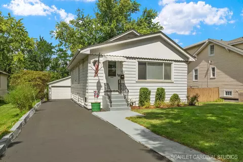 316 W Kenilworth Ave, Villa Park, IL 60181
