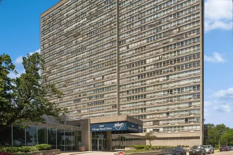 4800 S Chicago Beach Dr #1807S, Chicago, IL 60615