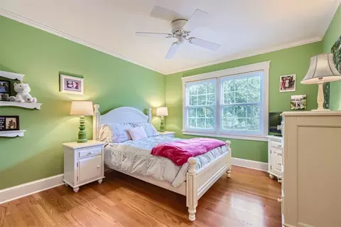 Bedroom - 1798 Kelley Dr, Hoffman Estates, IL 60192 photo 4 of 4