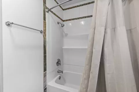 9560 S Carls Dr, Plainfield, IL 60585 photo 14