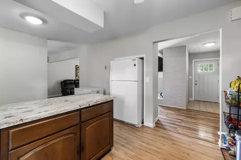 9560 S Carls Dr, Plainfield, IL 60585 photo 10