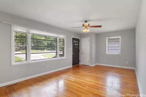 4809 W Shore Dr, Mchenry, IL 60050 photo 3