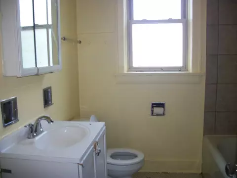 1515 E 73rd Pl, Chicago, IL 60619 photo 37