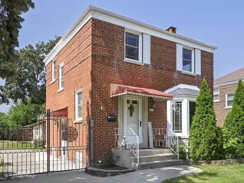 1620 Balmoral Ave, Westchester, IL 60154