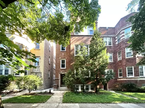 2050 W Farragut Ave, Chicago, IL 60625