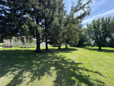 200 S John St, Sublette, IL 61367 photo 6