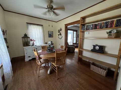 200 S John St, Sublette, IL 61367 photo 11