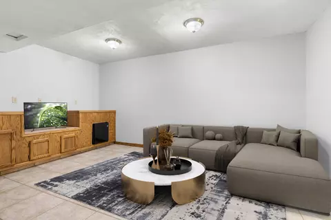 Living - 5502 Ter Maat Ct, Roscoe, IL 61073 photo 2 of 2