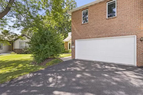 Exterior - 5502 Ter Maat Ct, Roscoe, IL 61073 photo 3 of 8