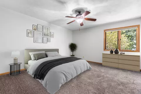 Bedroom - 5502 Ter Maat Ct, Roscoe, IL 61073 photo 2 of 2