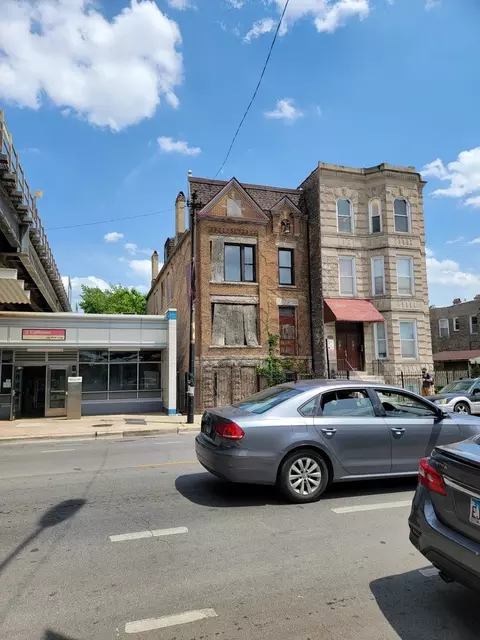 2017 S California Ave, Chicago, IL 60608