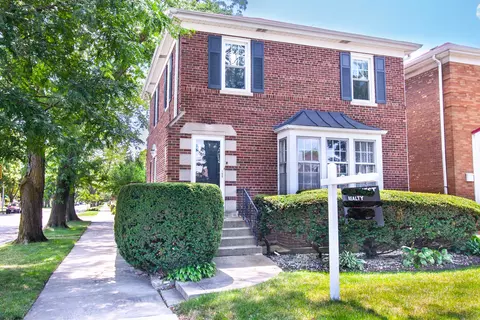 5701 W Pensacola Ave, Chicago, IL 60634