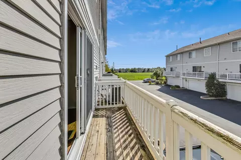 9387 Harrison St, Des Plaines, IL 60016 photo 13