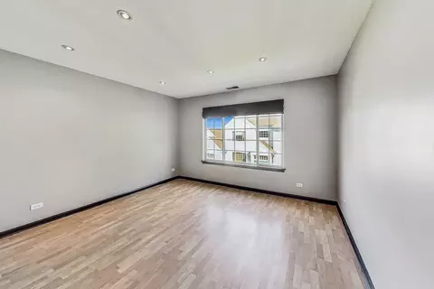 9387 Harrison St, Des Plaines, IL 60016 photo 14
